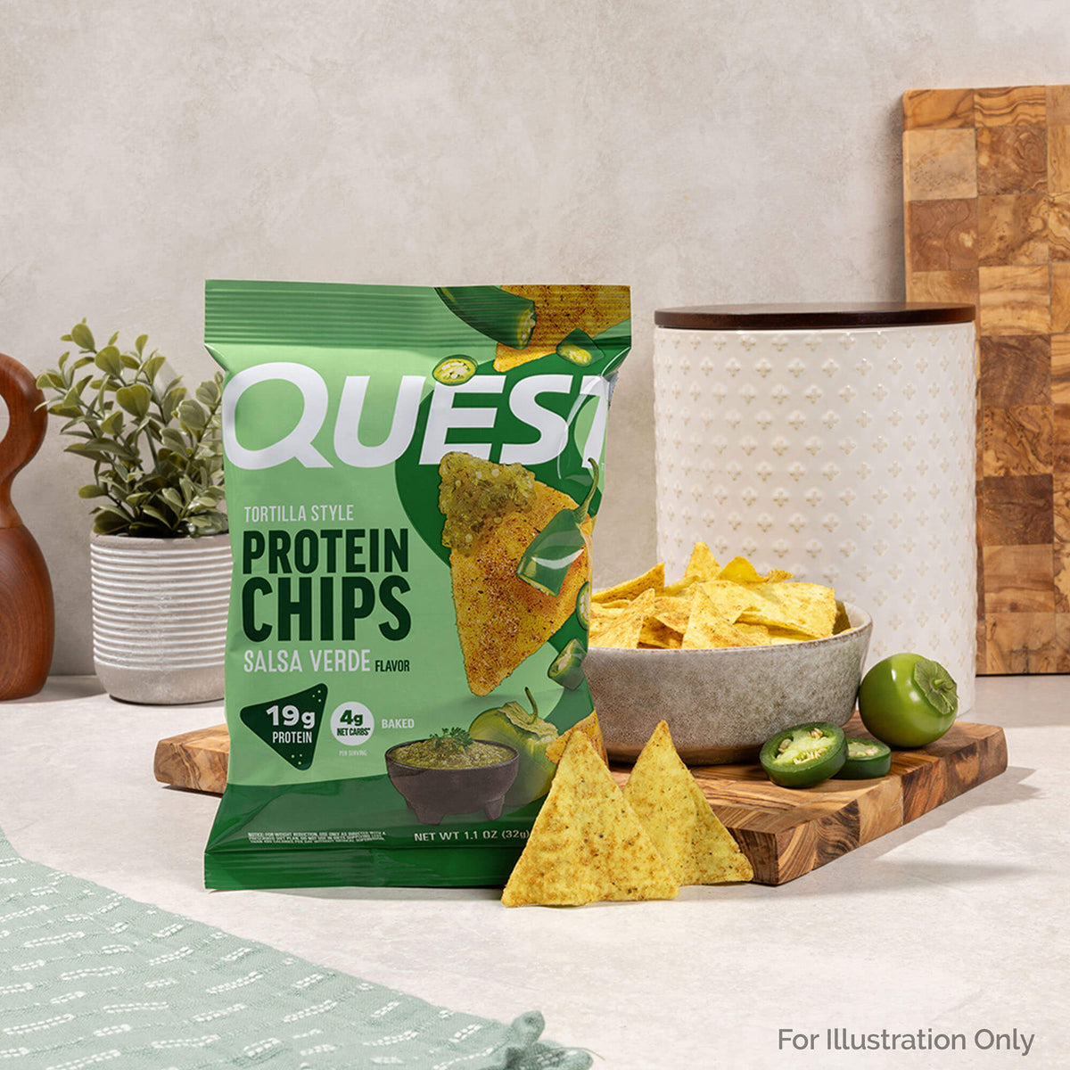 salsa-verde-tortilla-style-protein-chips-s2 qst-016419-salsa-verde-tortilla-style-protein-chips_5.jpg